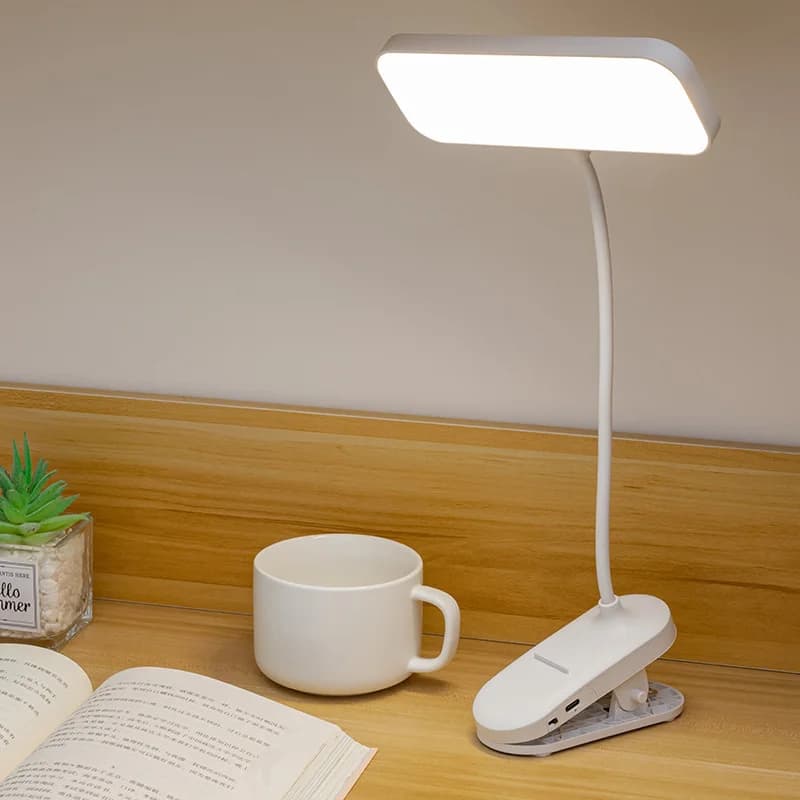 مصباح قراءة LED مشبك يعمل بالشحن عبر USB، بثلاثة ألوان